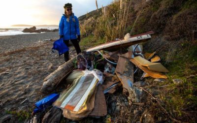 Volunteers remove wreckage of abandoned boat on Sonoma Coast